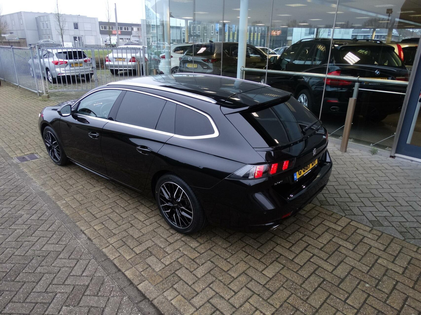 Peugeot