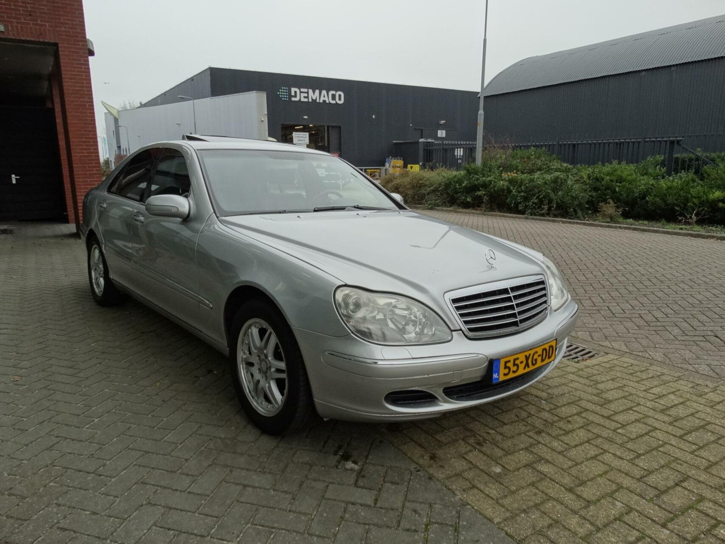 Mercedes-Benz
