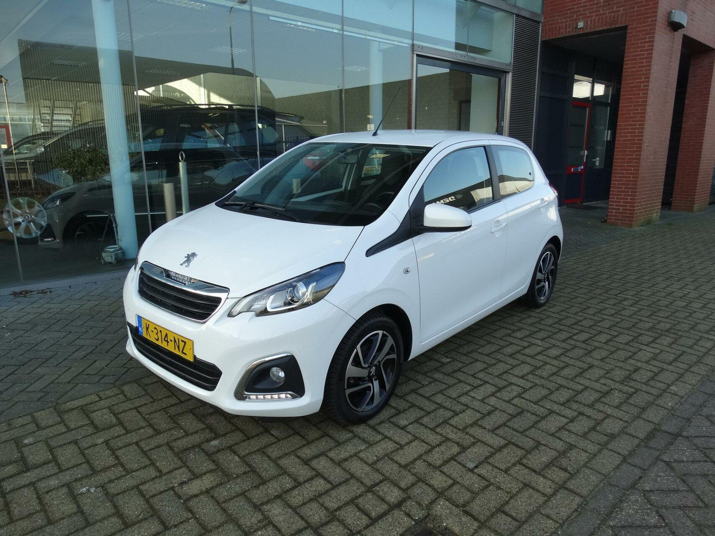 Peugeot