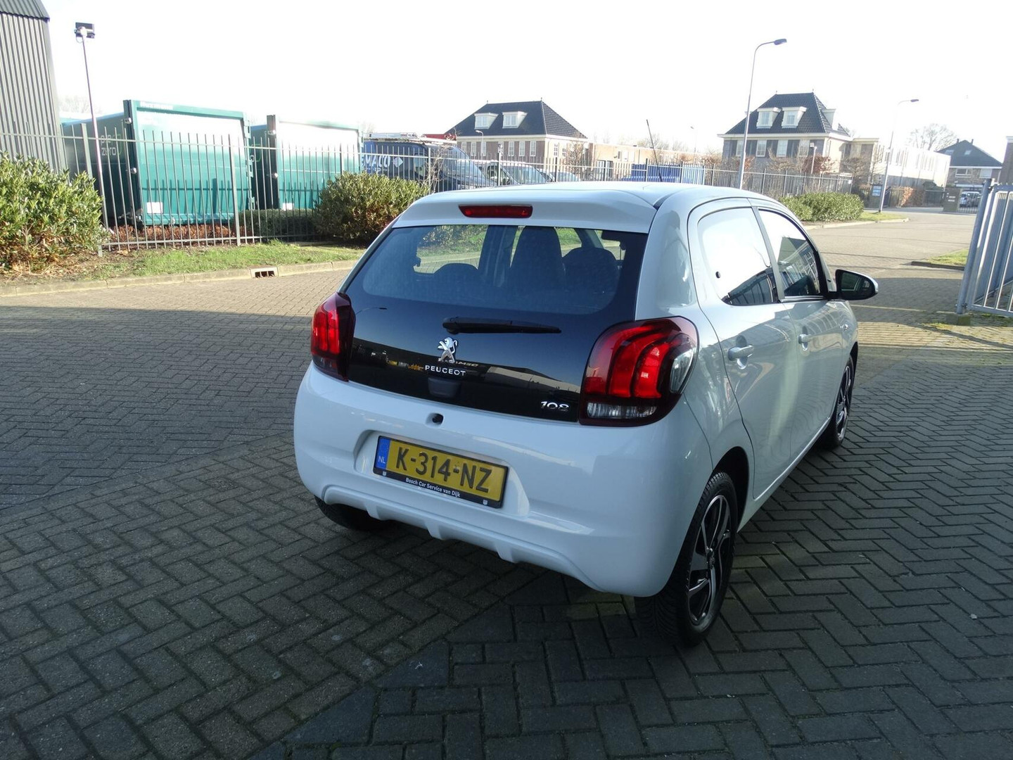 Peugeot
