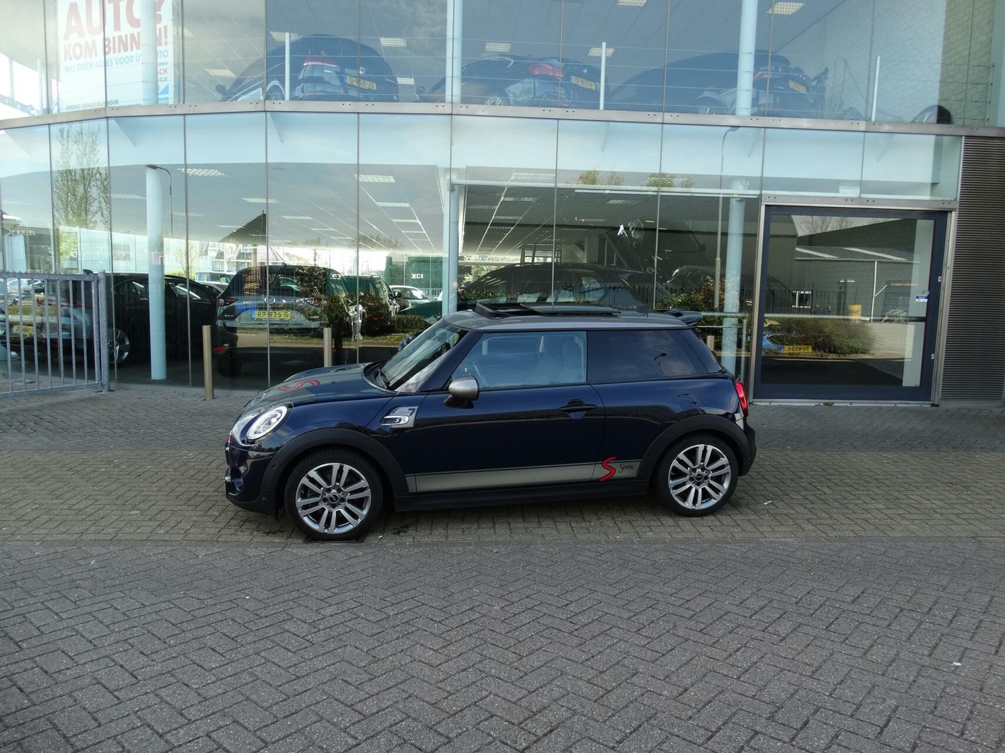 MINI MINI