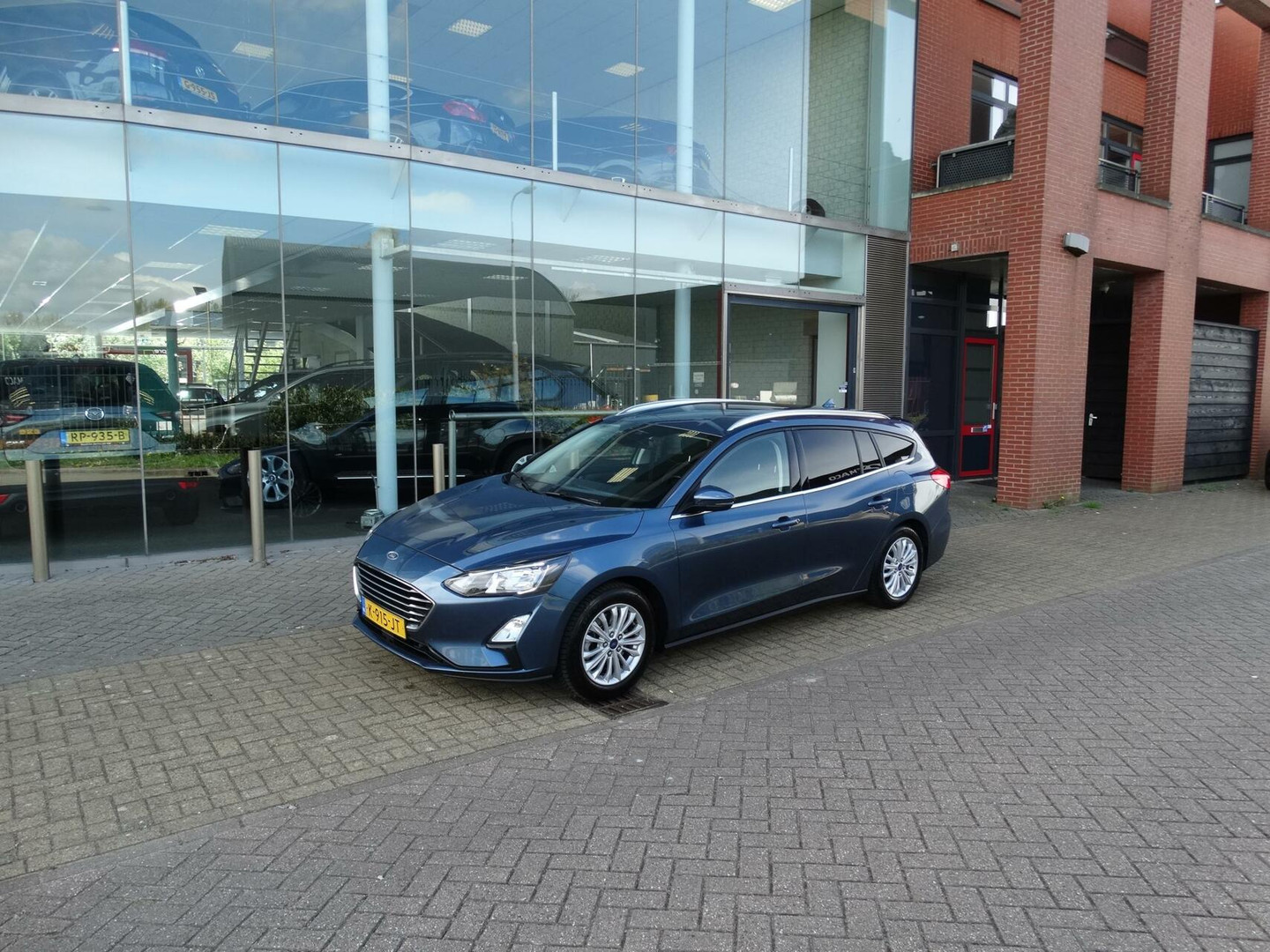 Ford Ford