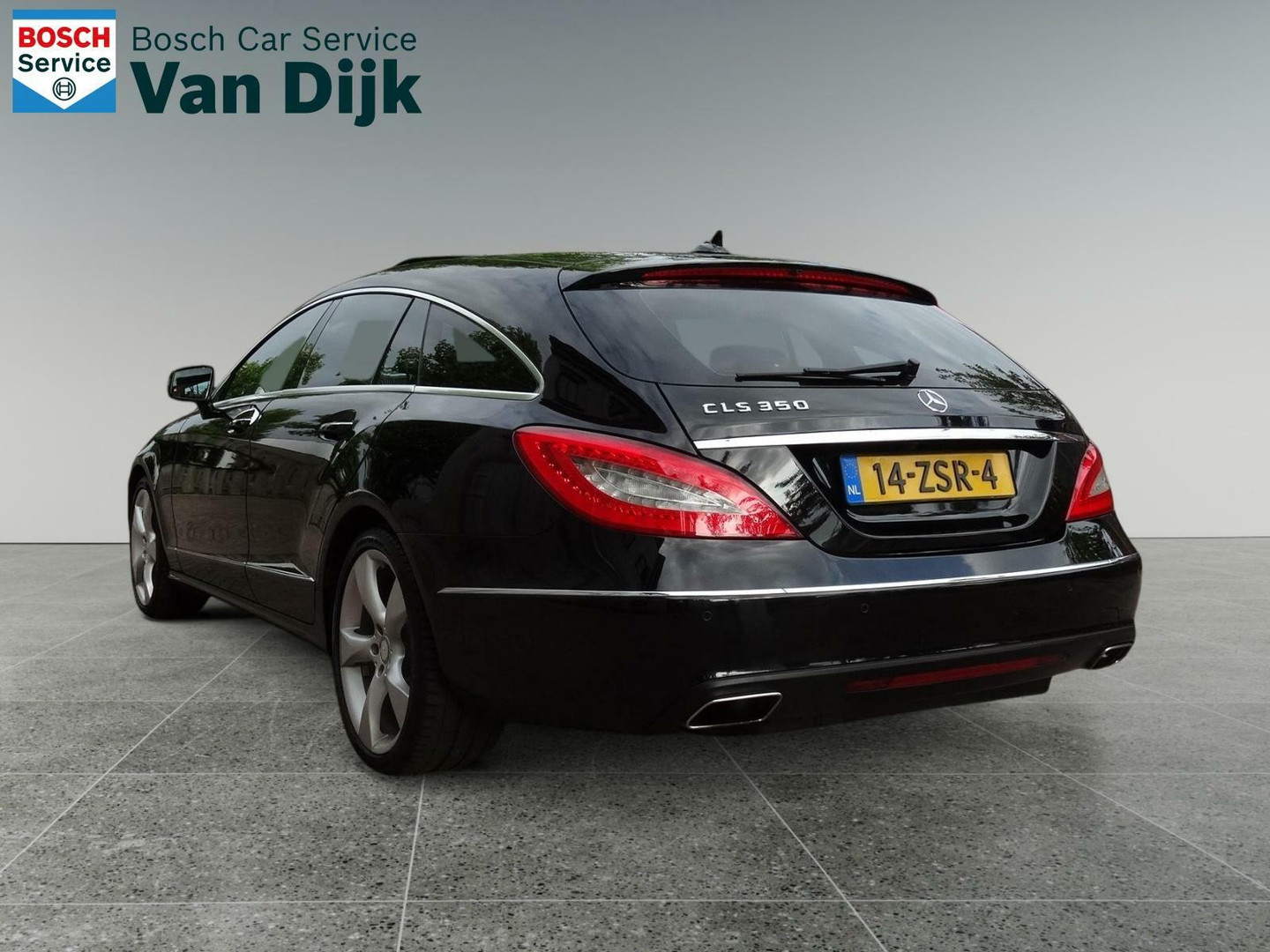 Mercedes-Benz Mercedes-Benz