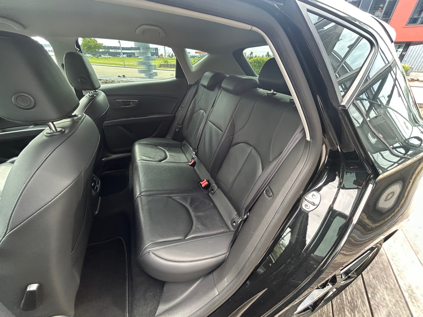 SEAT
