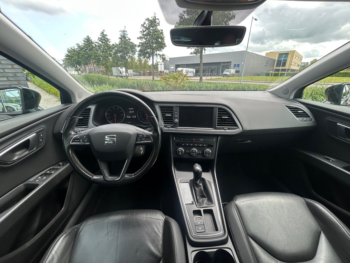 SEAT