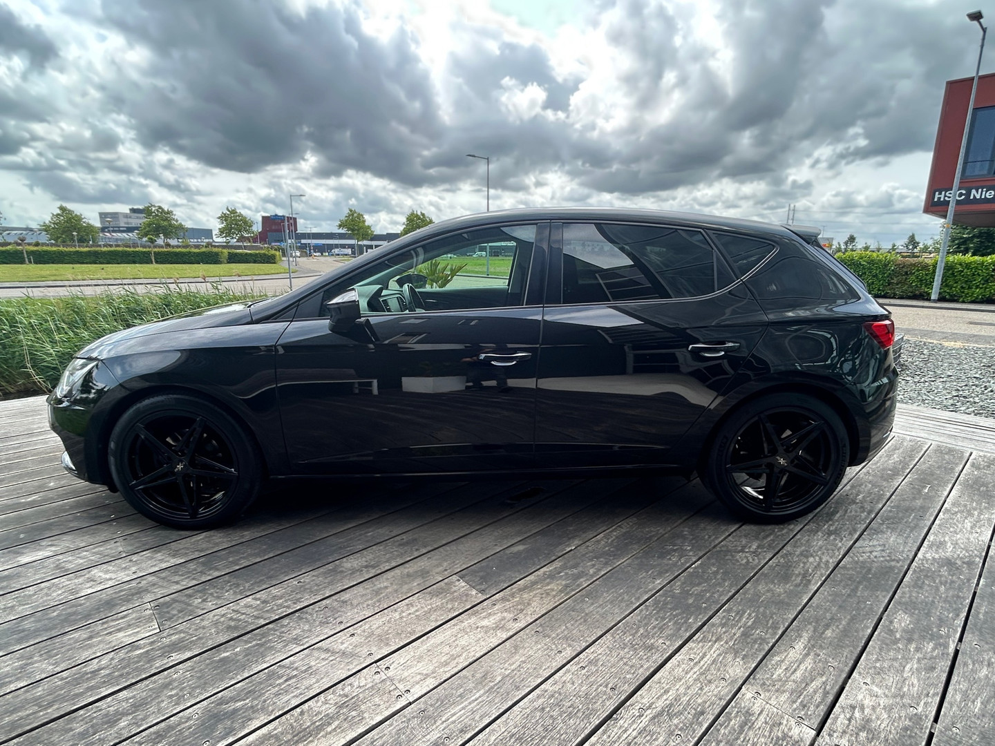 SEAT