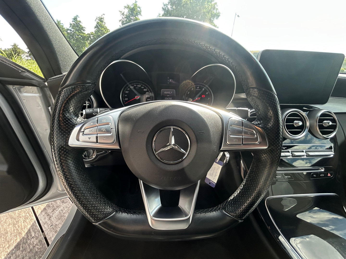 Mercedes-Benz Mercedes-Benz