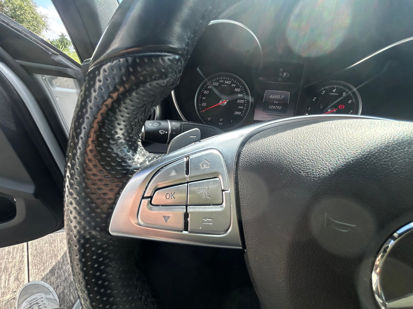 Mercedes-Benz Mercedes-Benz