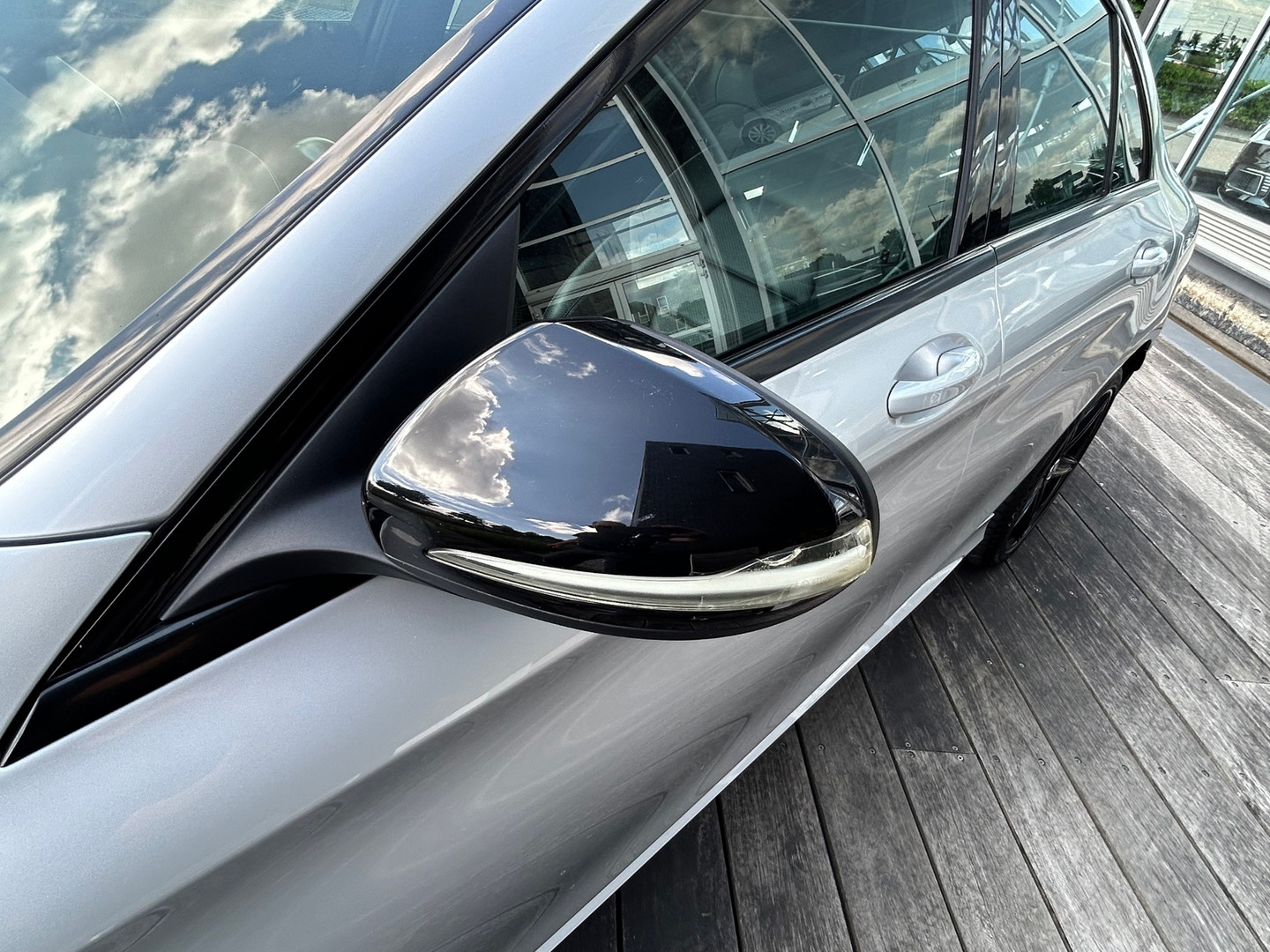 Mercedes-Benz Mercedes-Benz