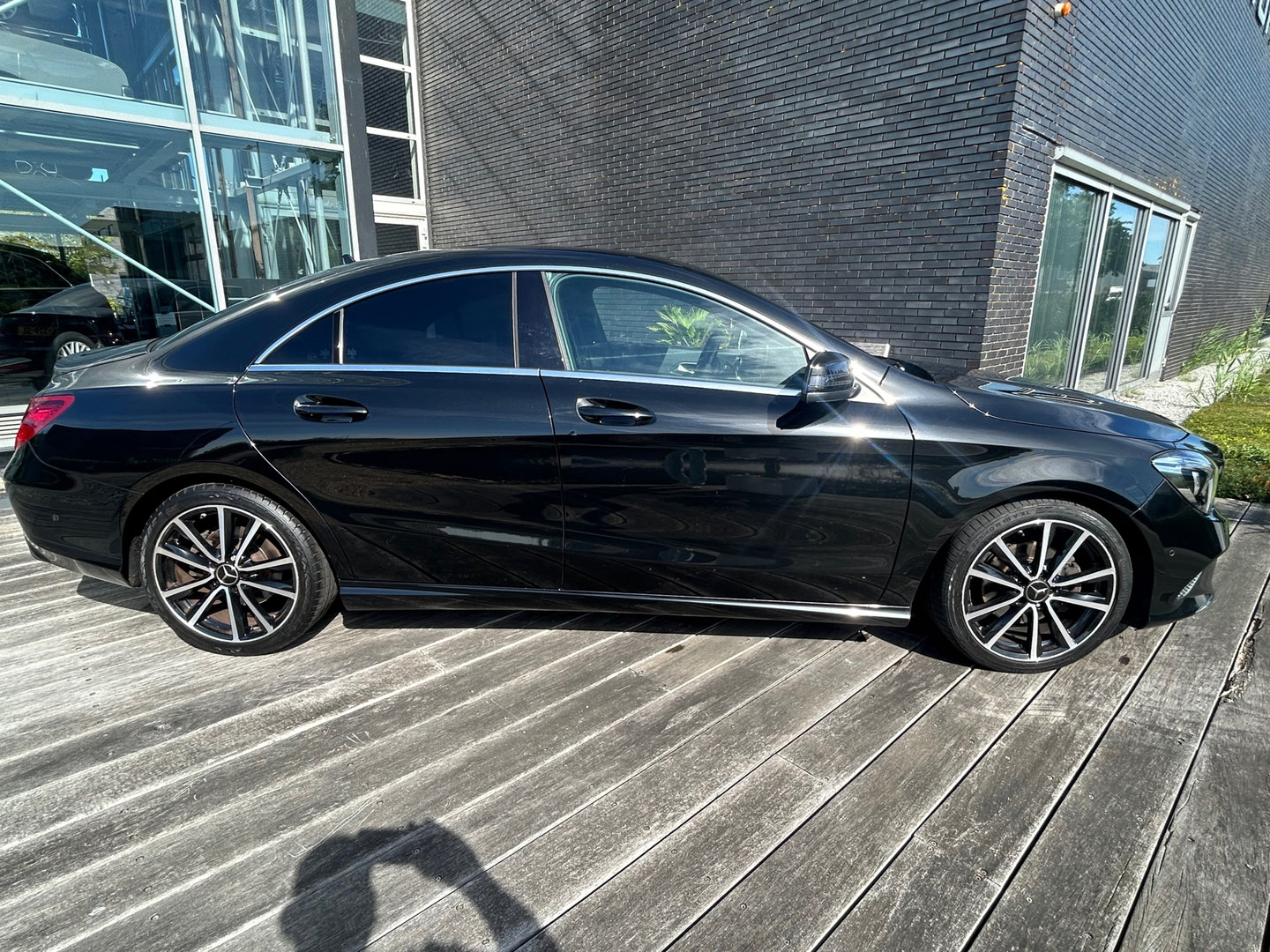Mercedes-Benz Mercedes-Benz