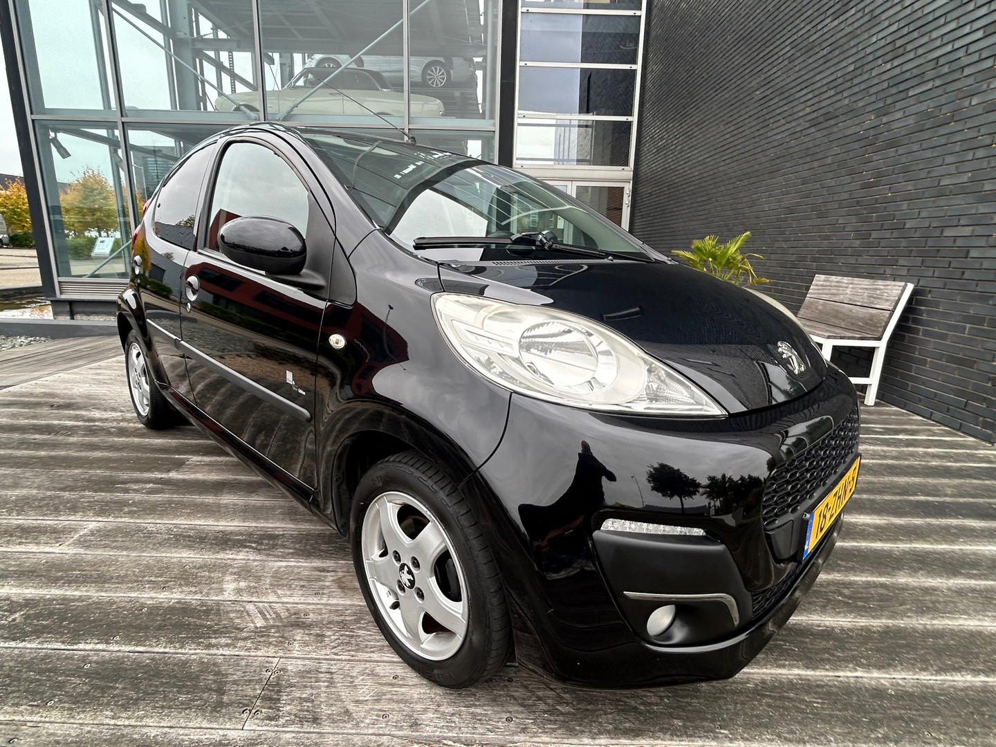Peugeot