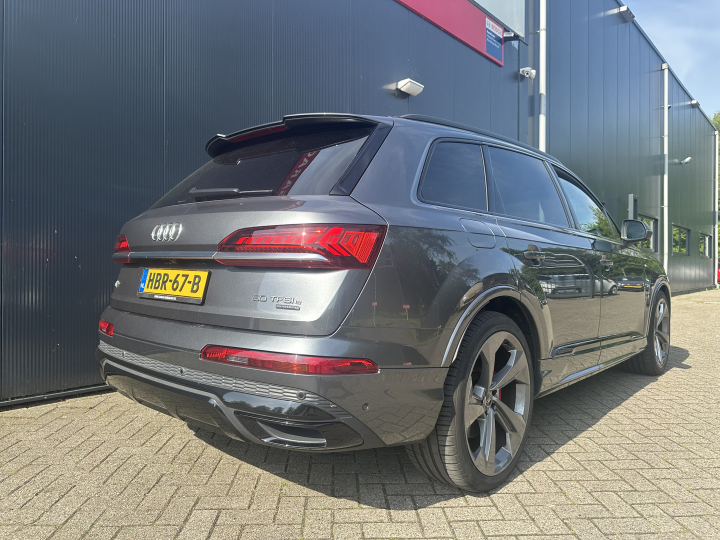 Audi