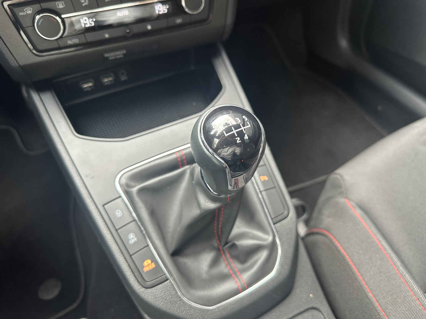 SEAT