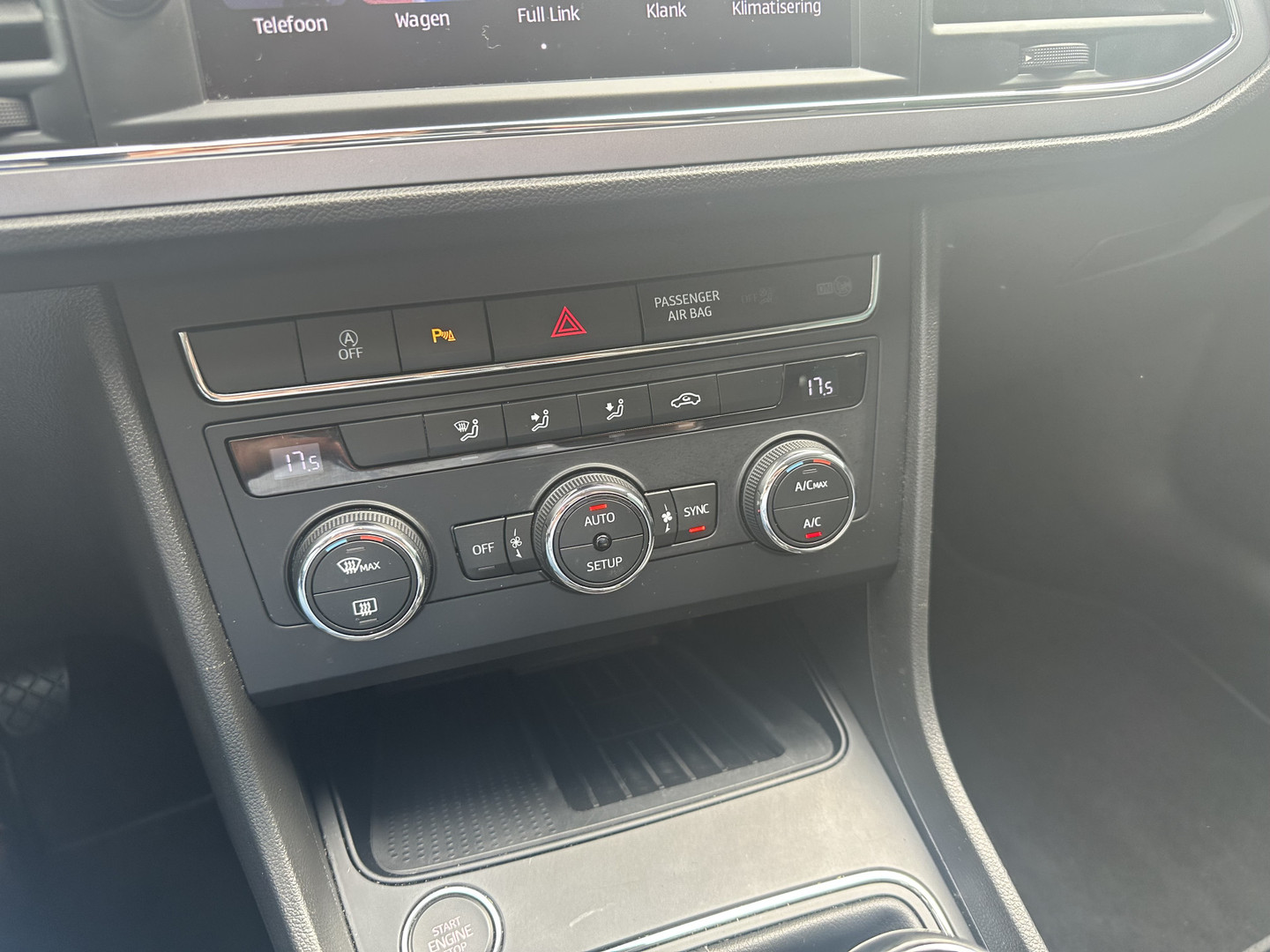 SEAT