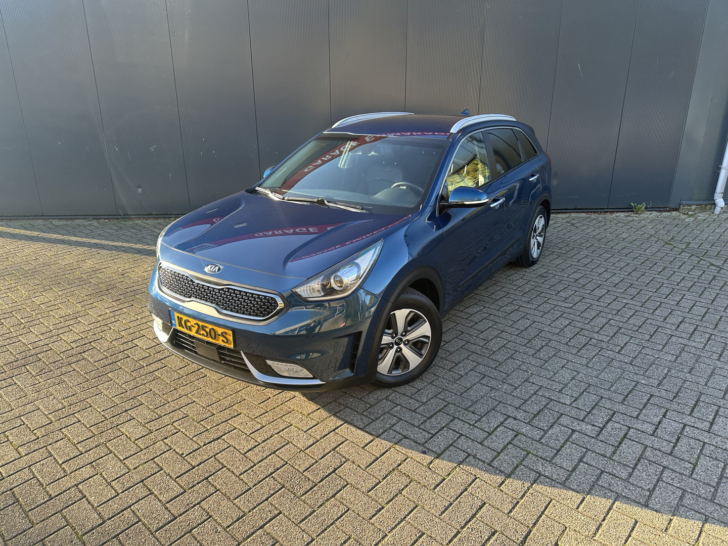 Kia