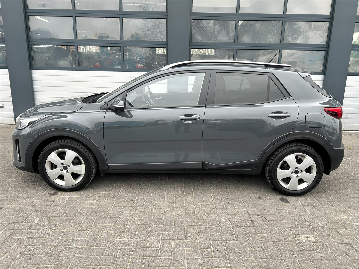 Kia