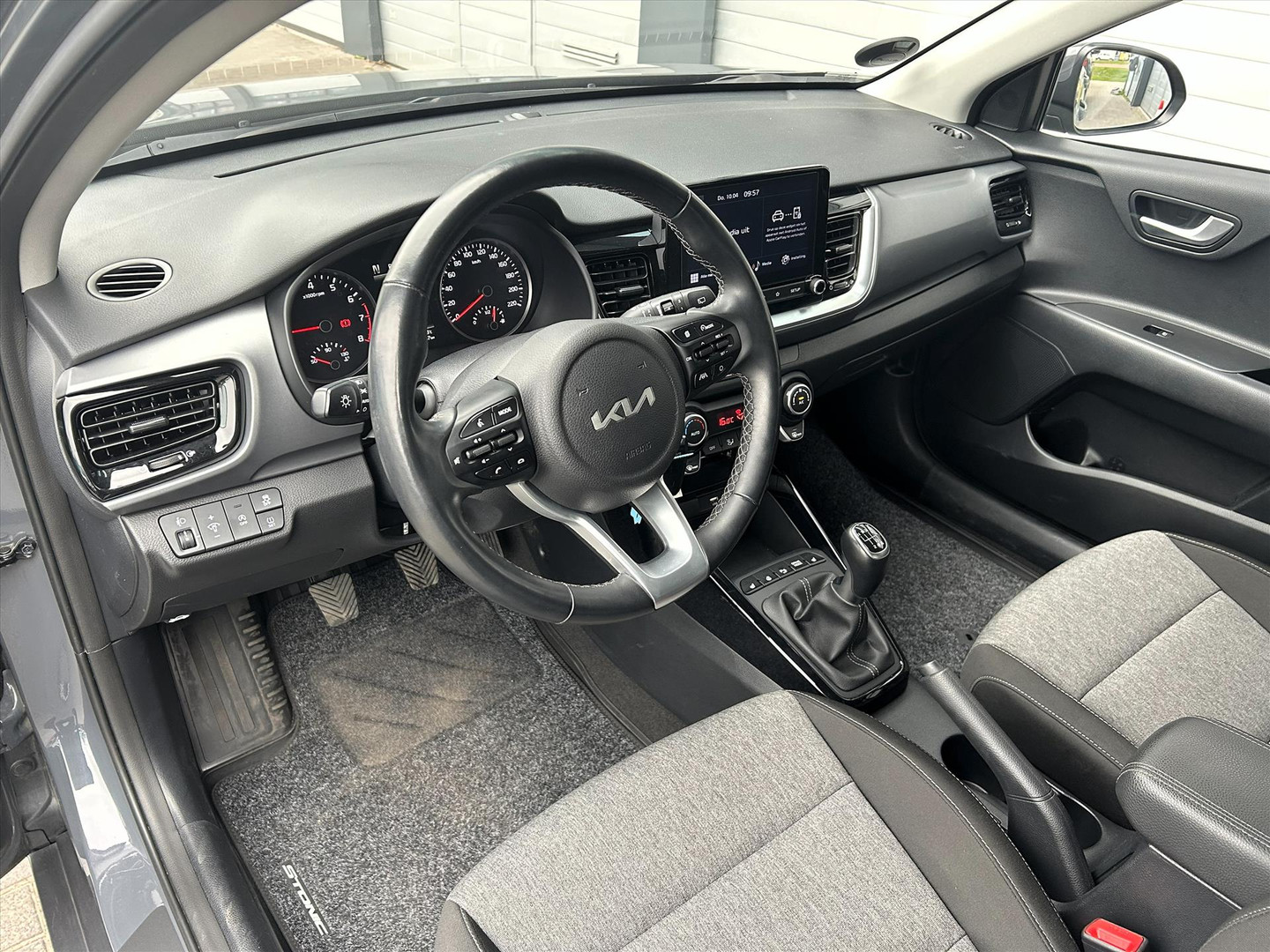 Kia
