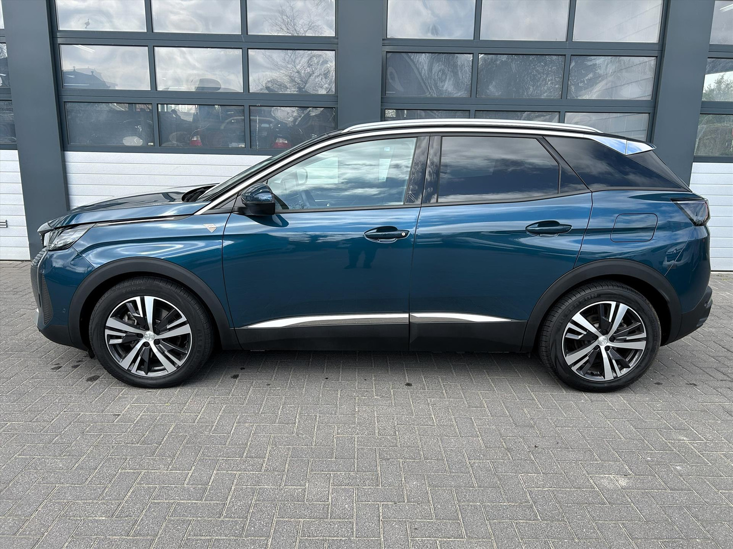 Peugeot