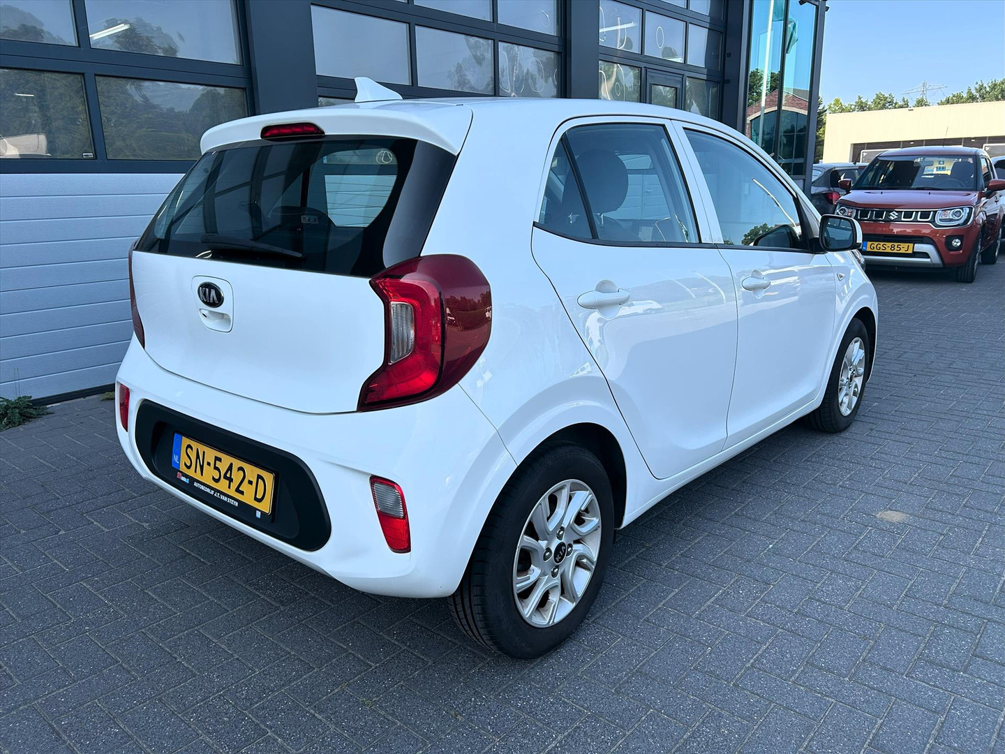 Kia
