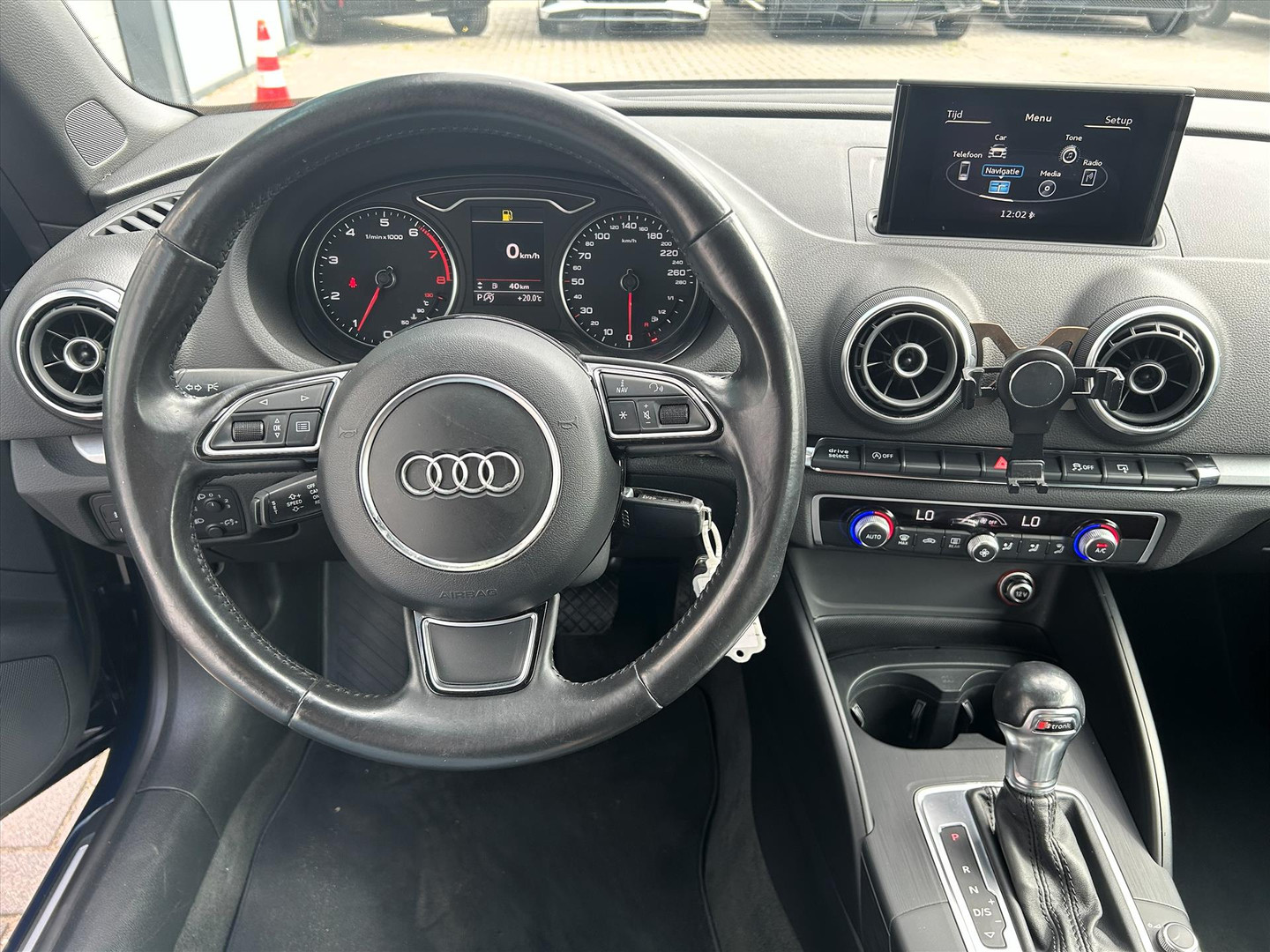 Audi