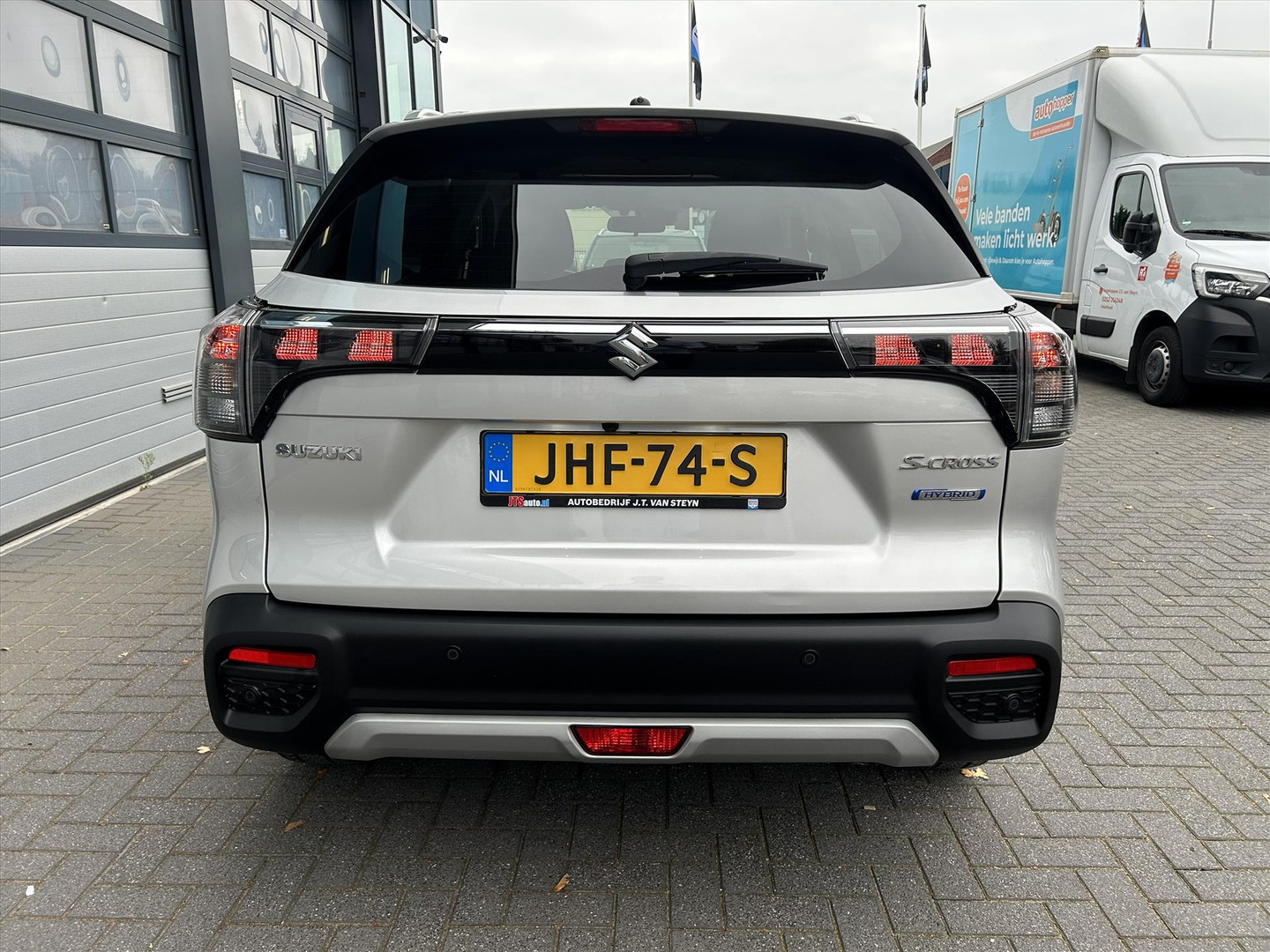 Suzuki