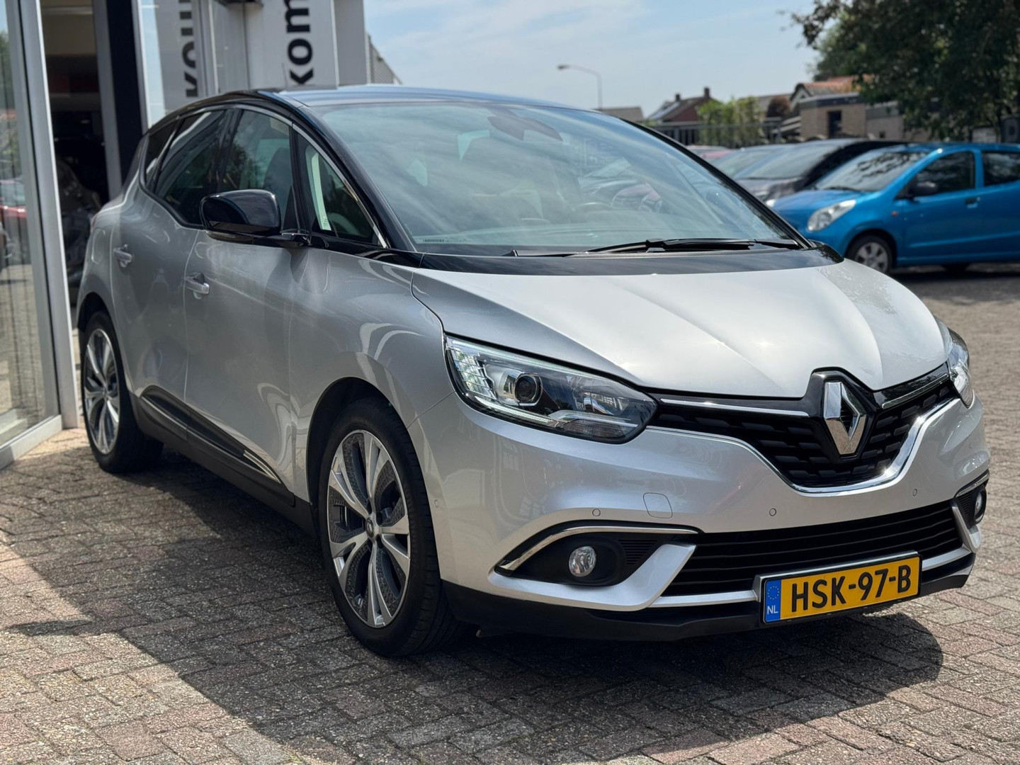 Renault