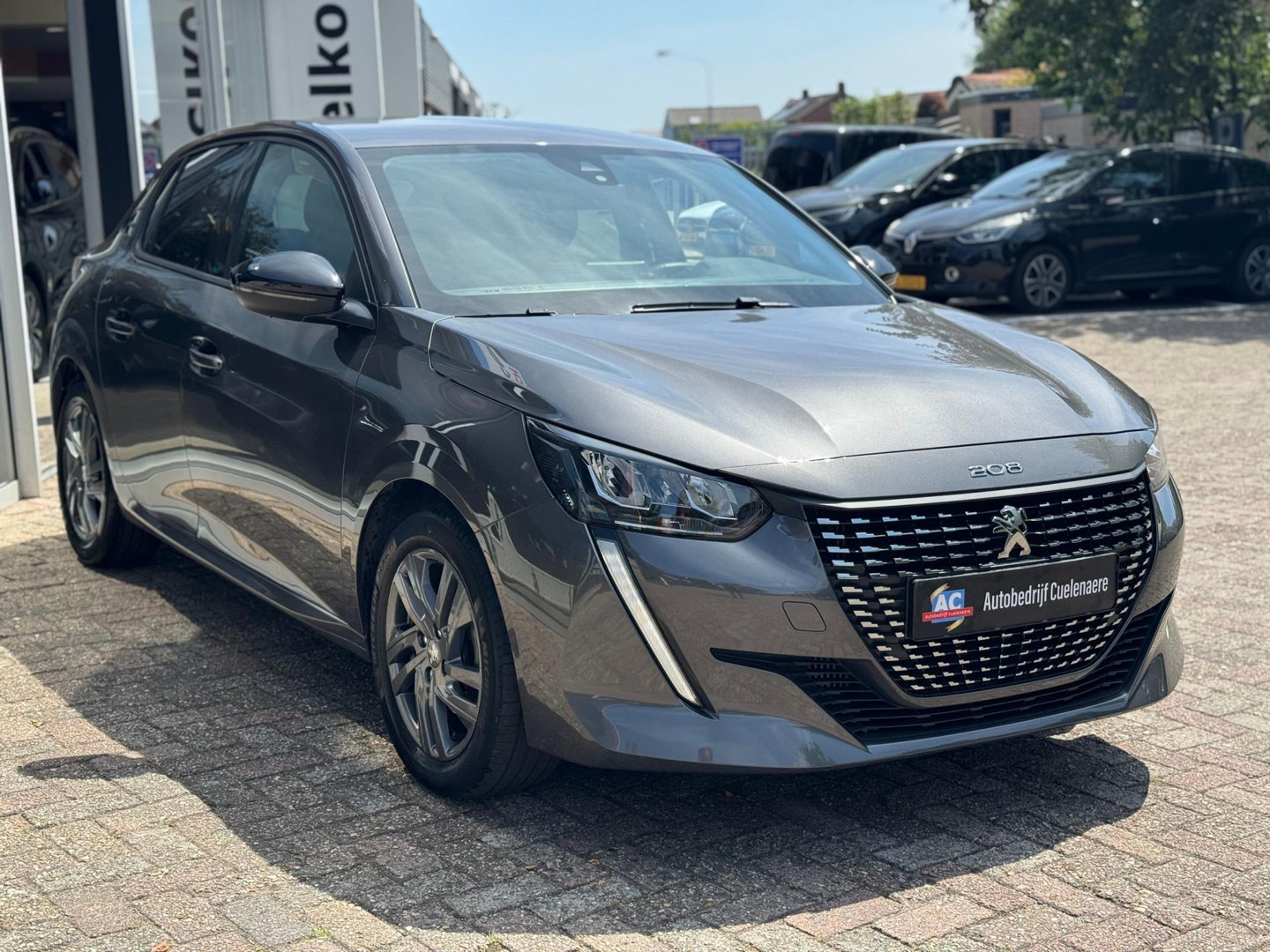 Peugeot