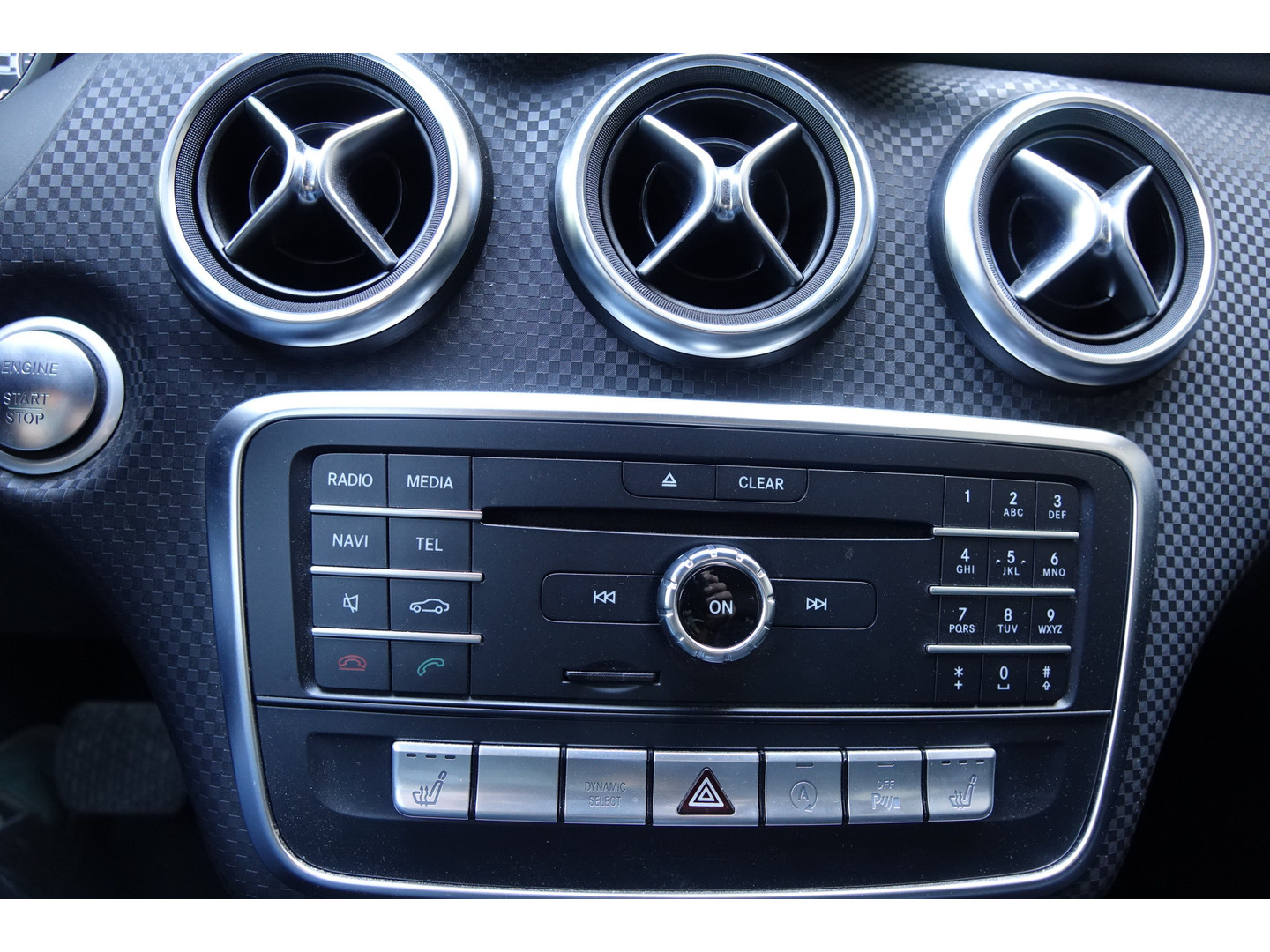 Mercedes-Benz Mercedes-Benz