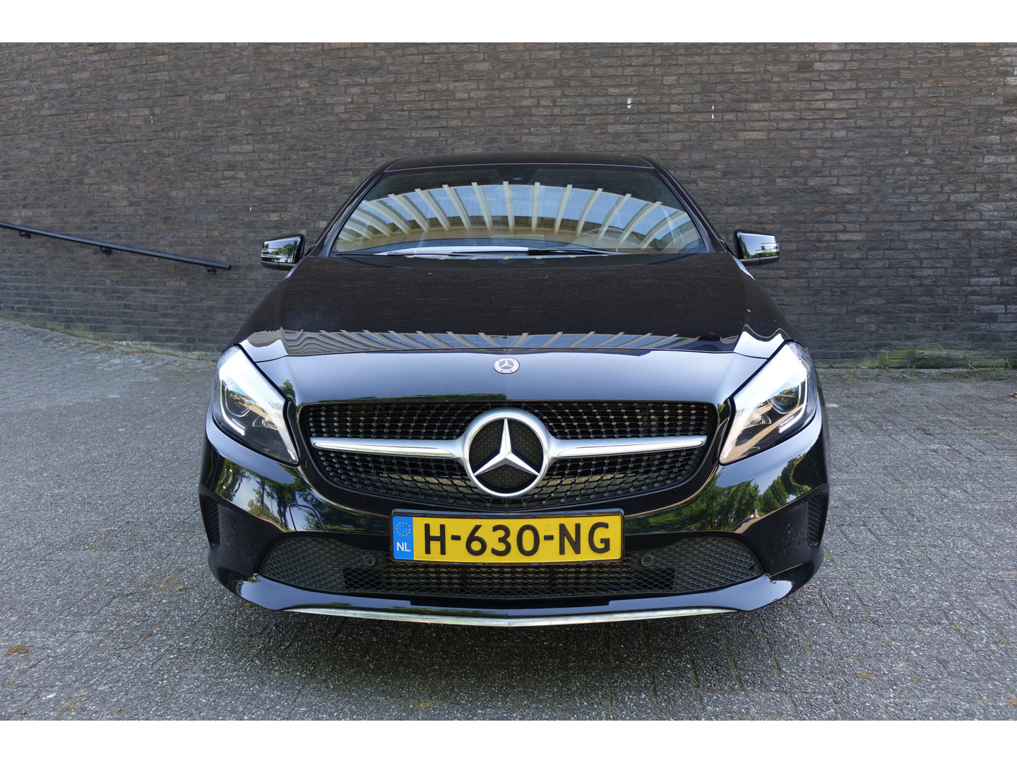 Mercedes-Benz Mercedes-Benz