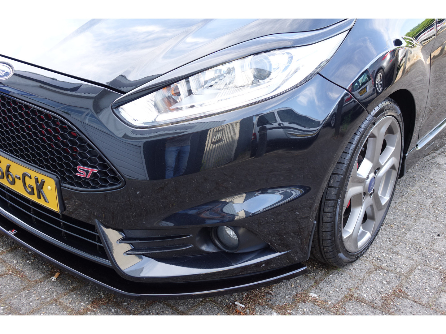 Ford Ford
