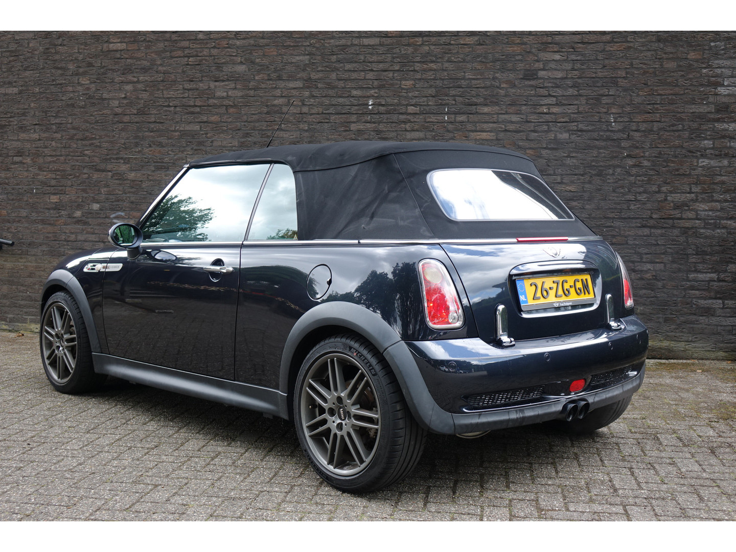 MINI