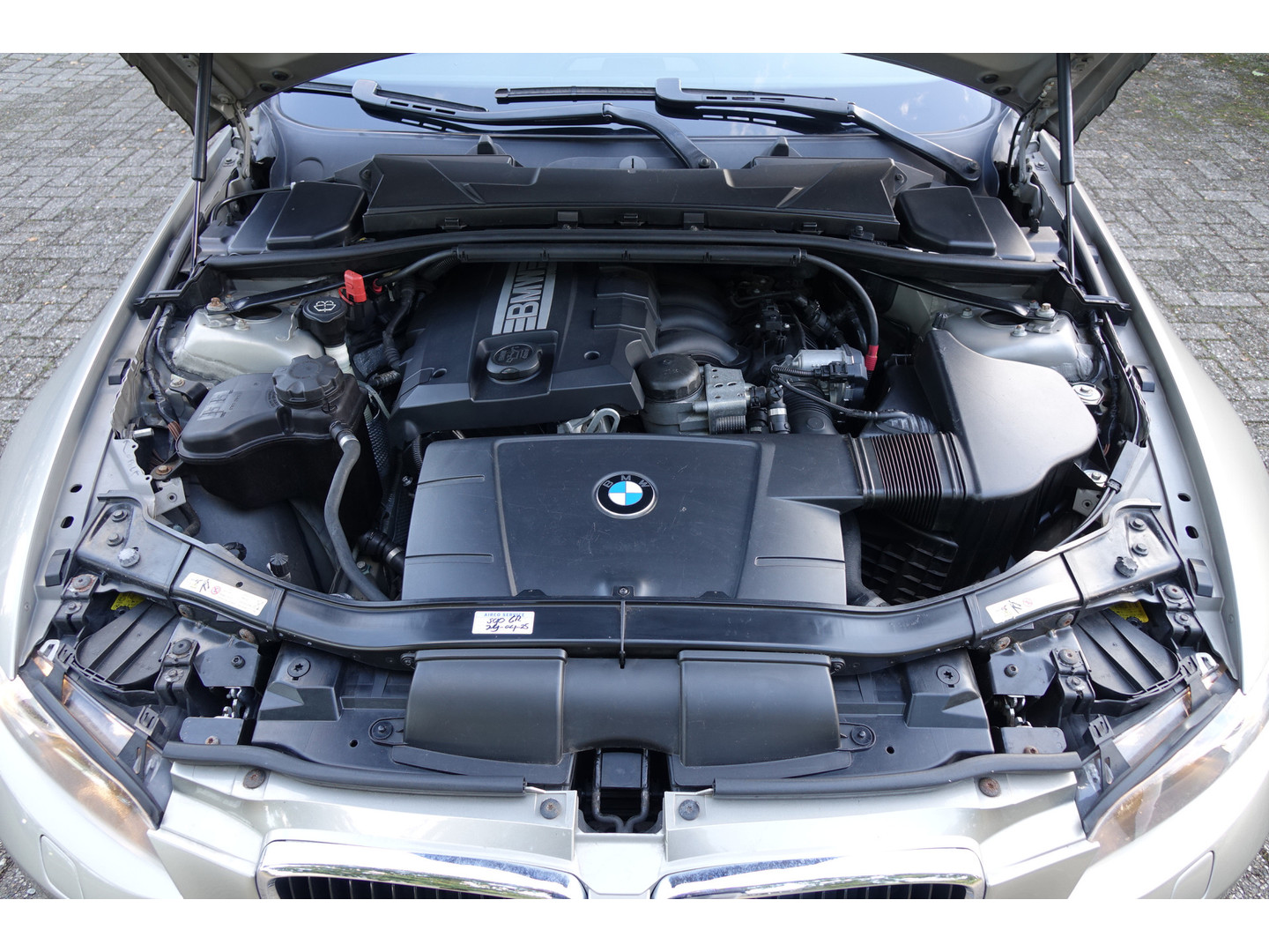 BMW BMW