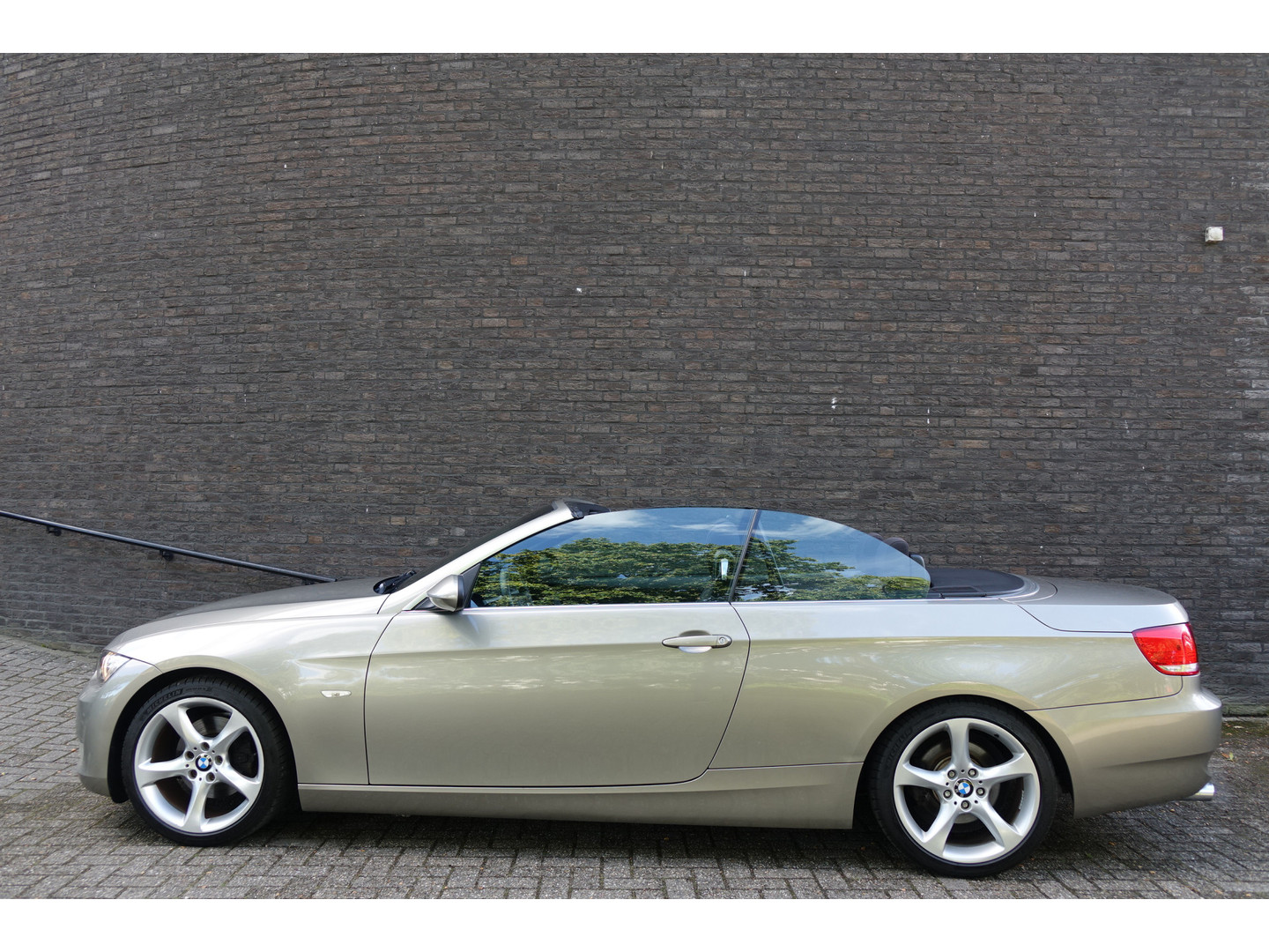 BMW BMW