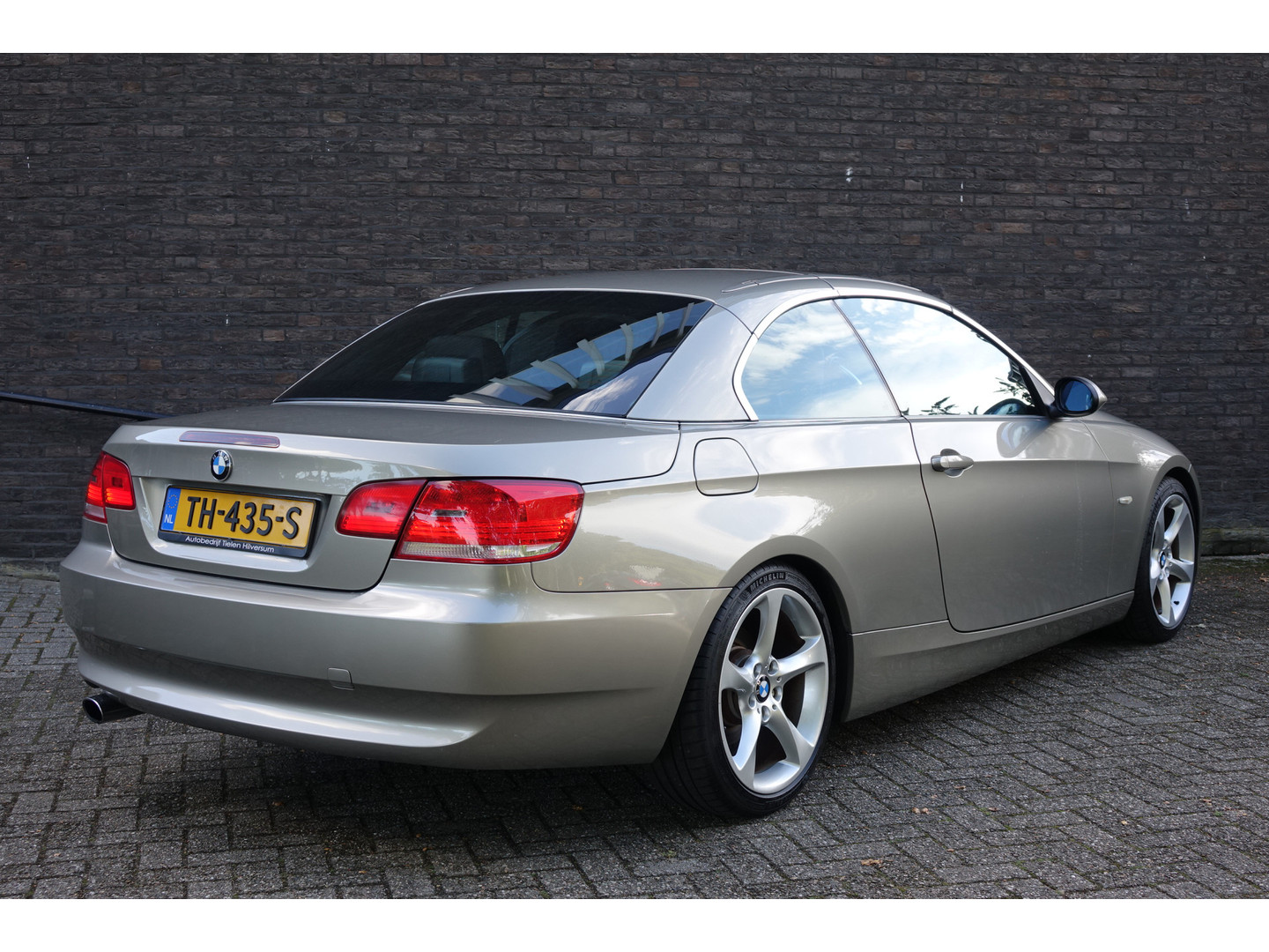 BMW BMW