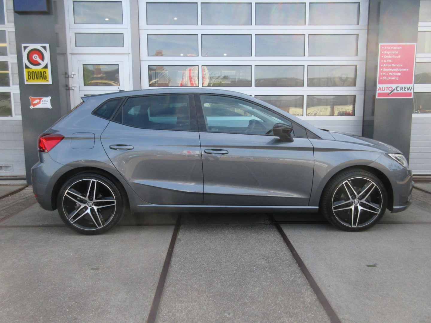 SEAT