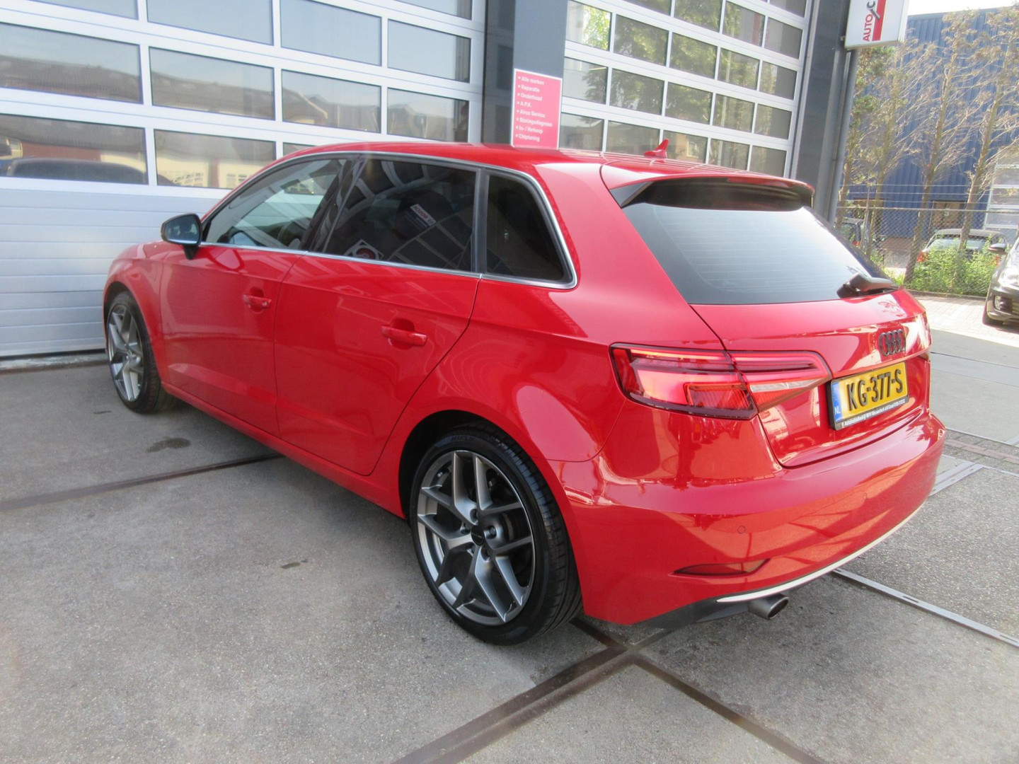 Audi