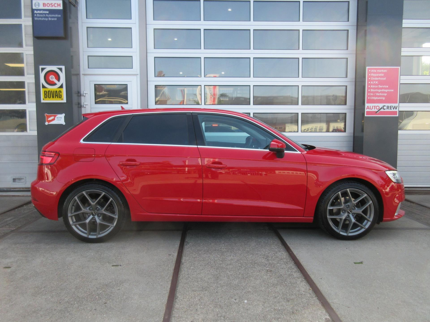 Audi