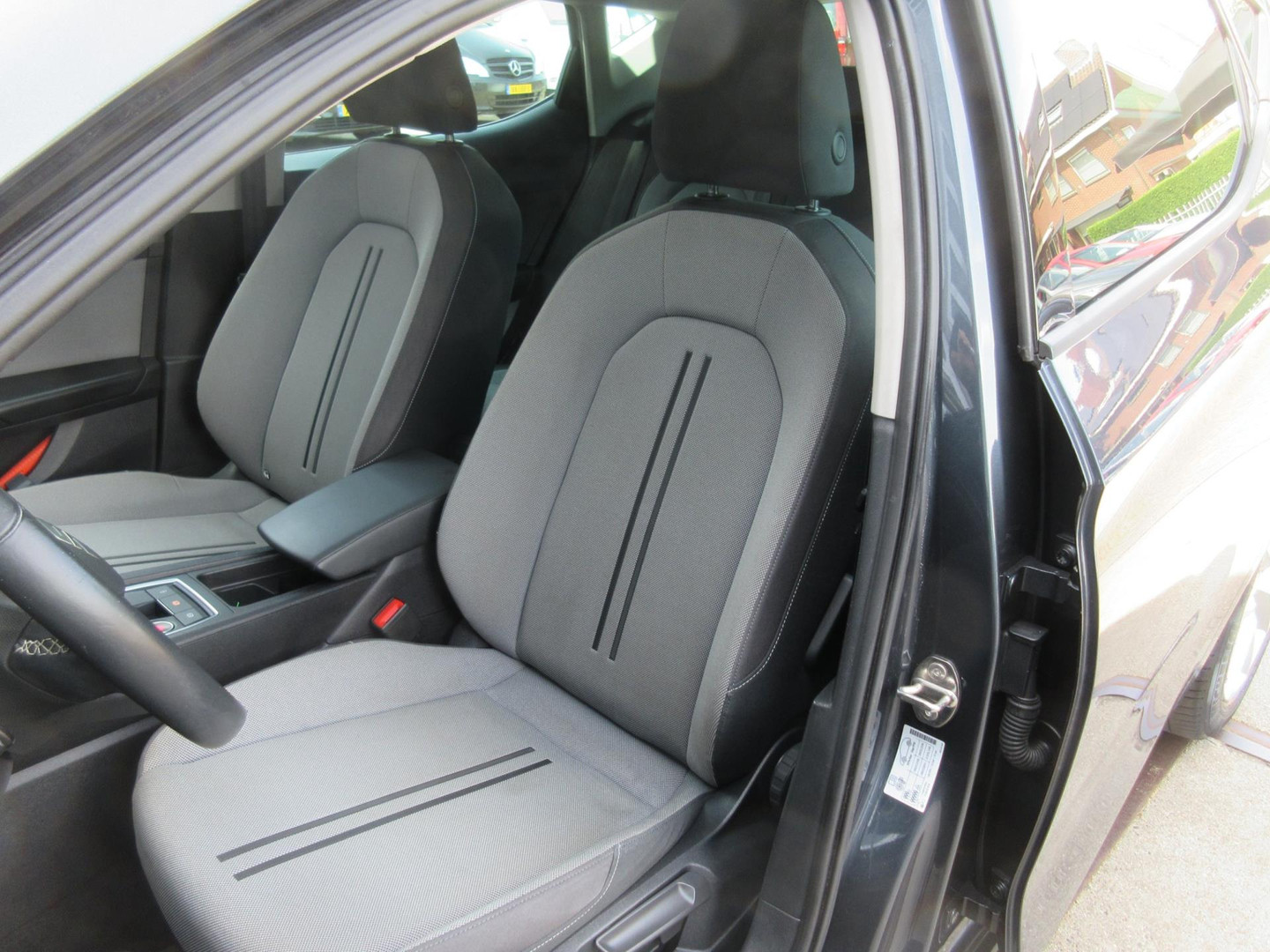 SEAT