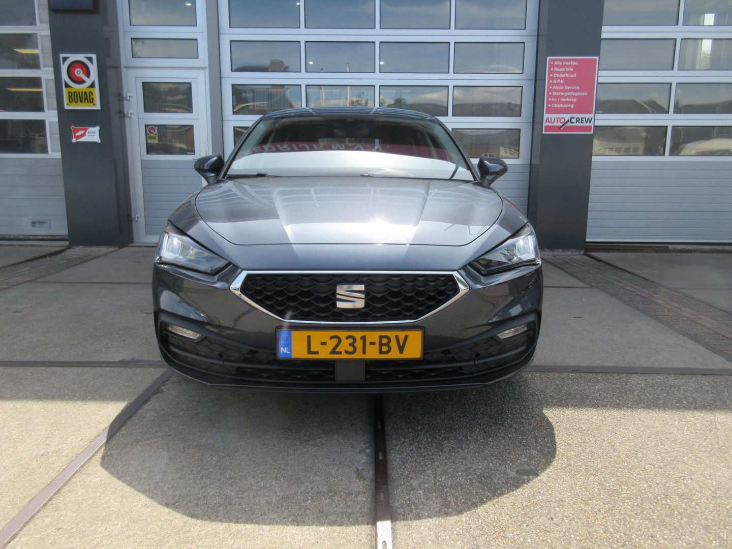 SEAT
