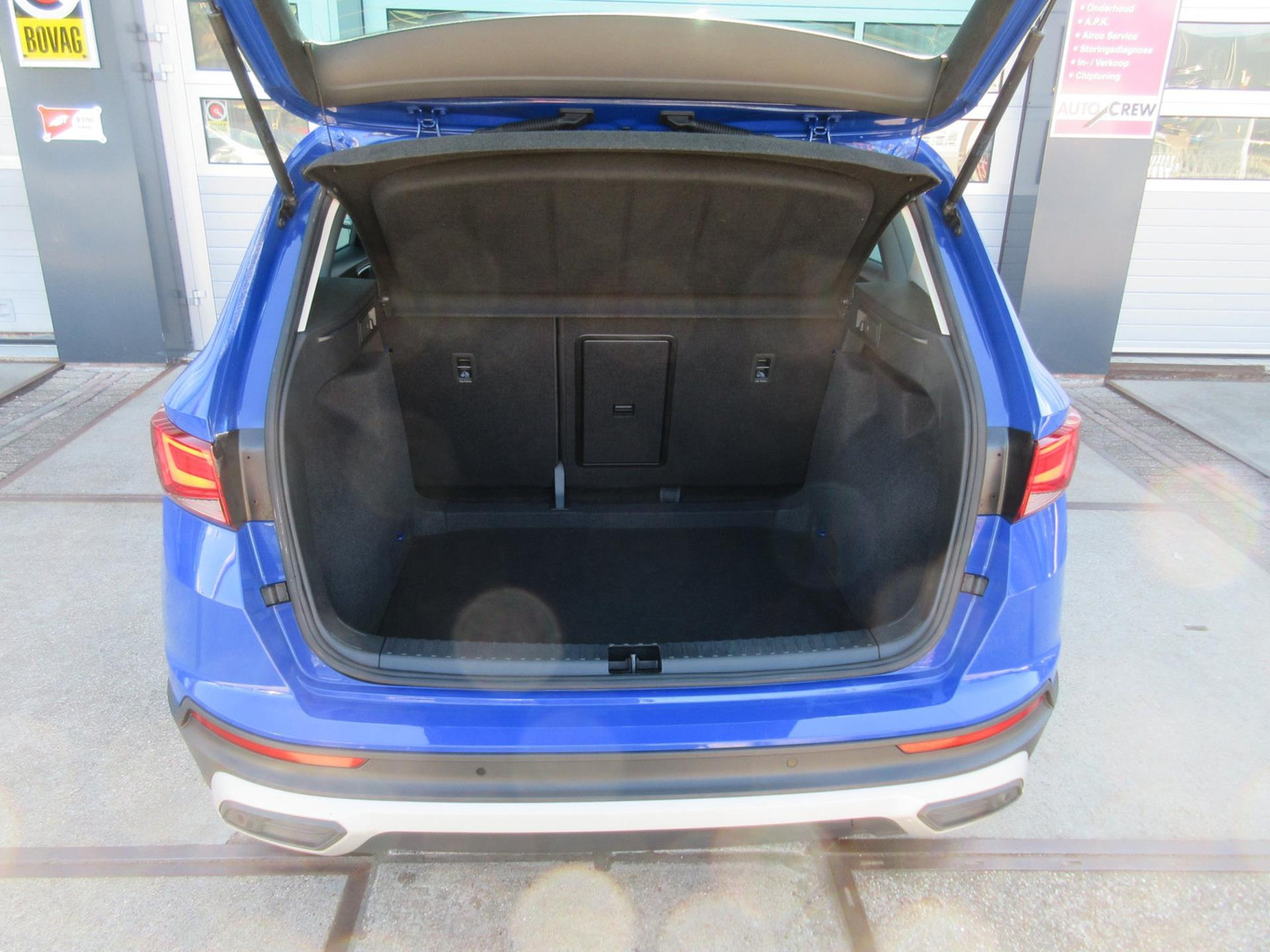 SEAT