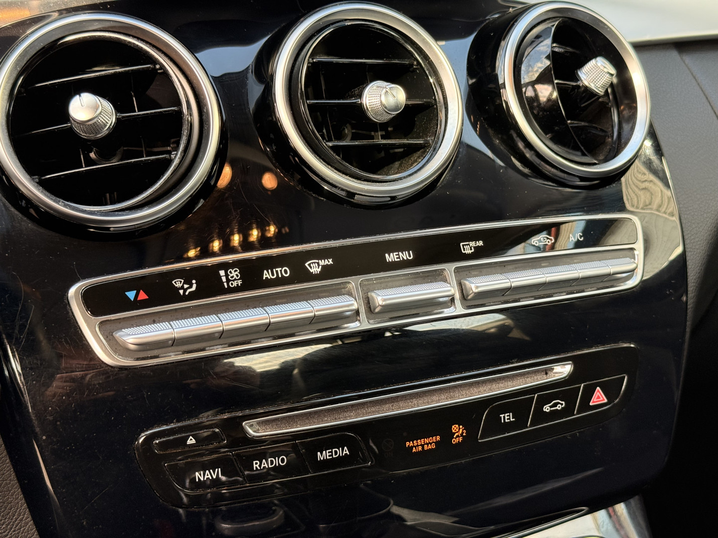 Mercedes-Benz Mercedes-Benz