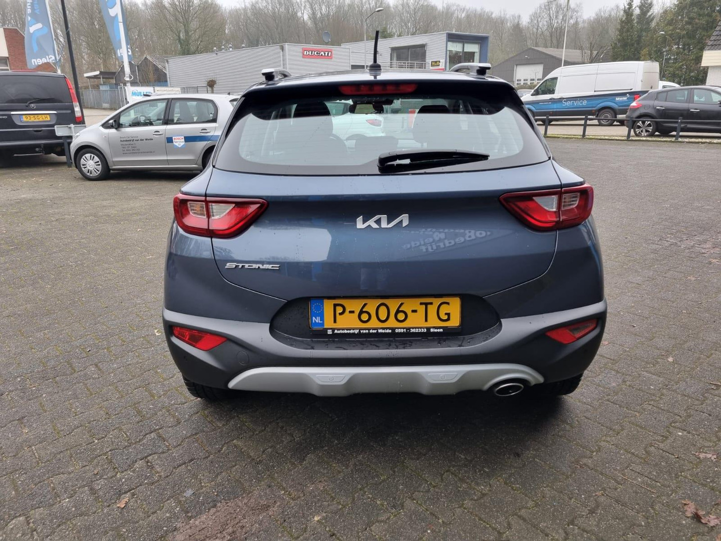 Kia