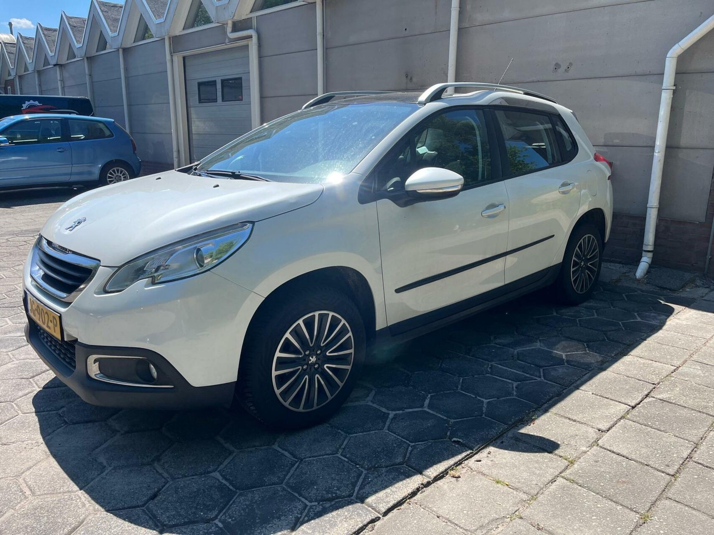 Peugeot