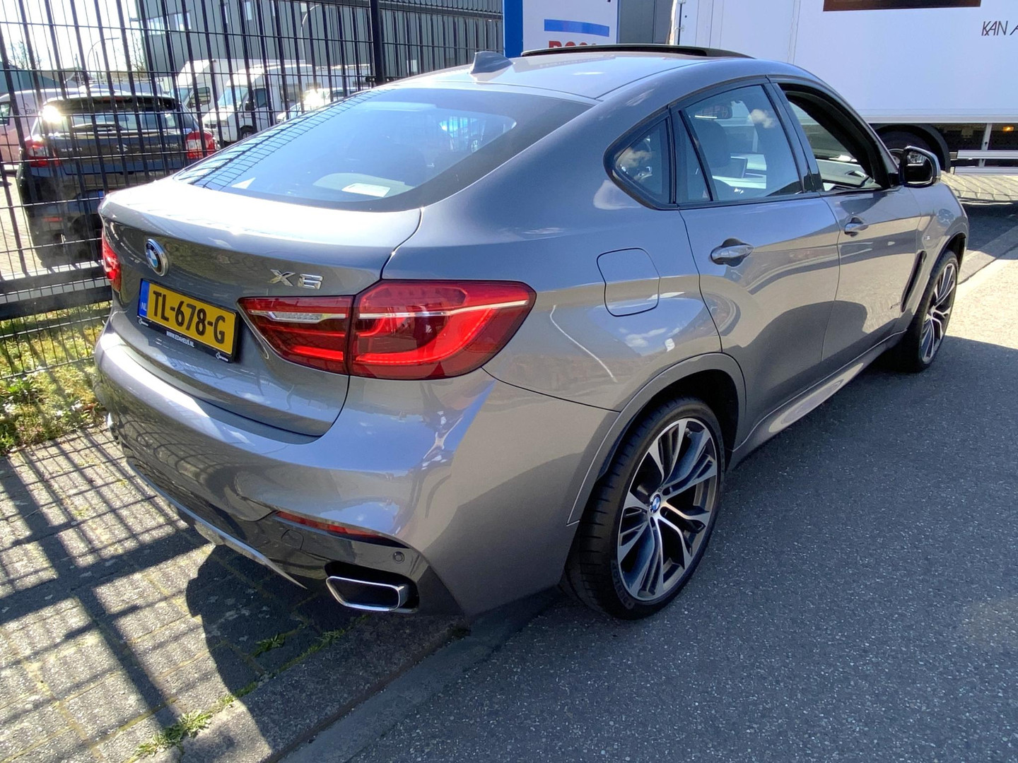 BMW BMW