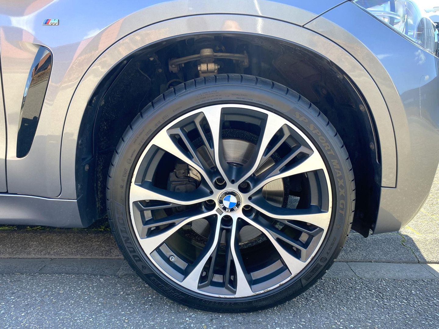 BMW BMW