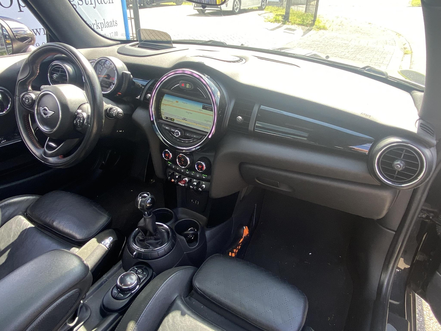 MINI