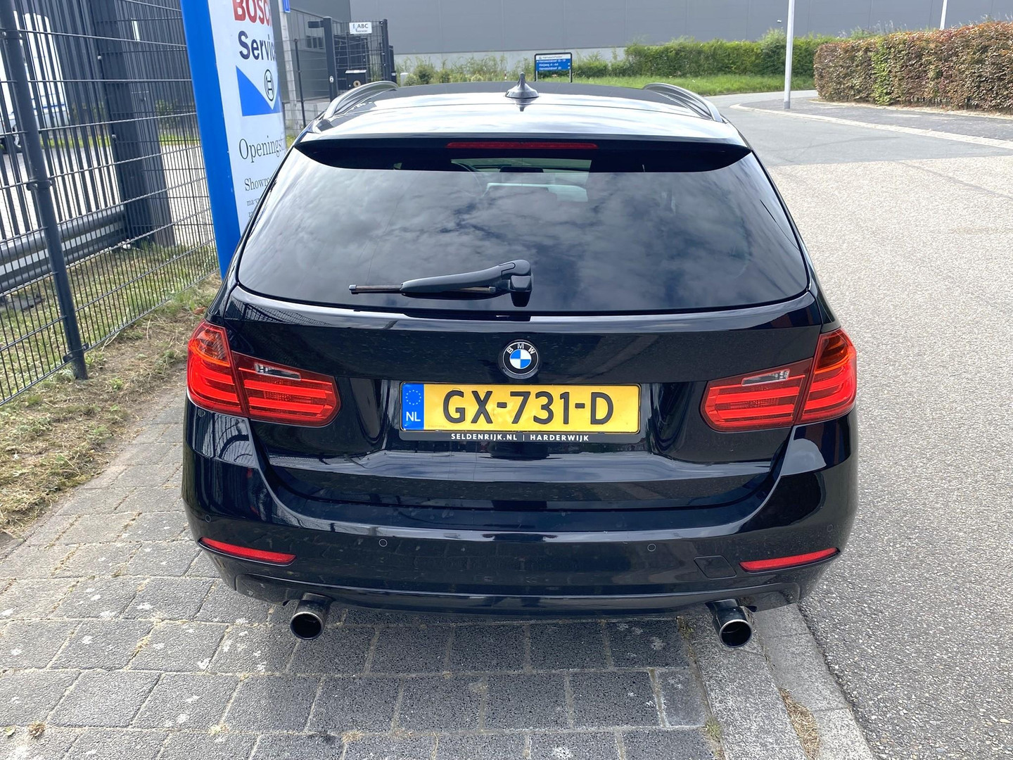 BMW BMW