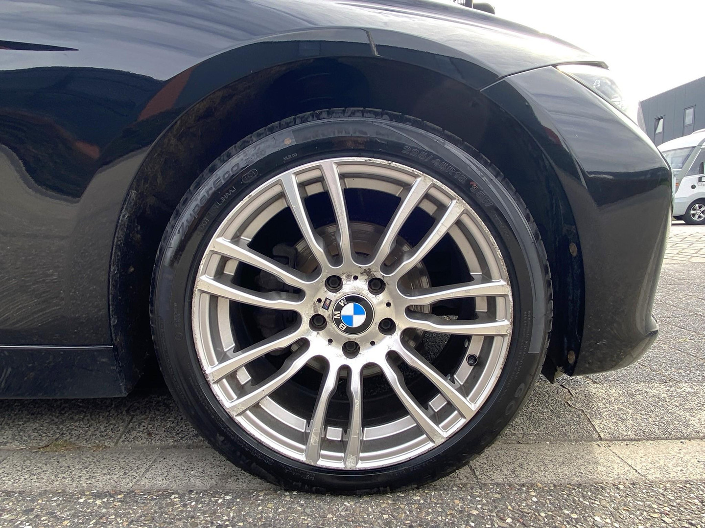 BMW BMW