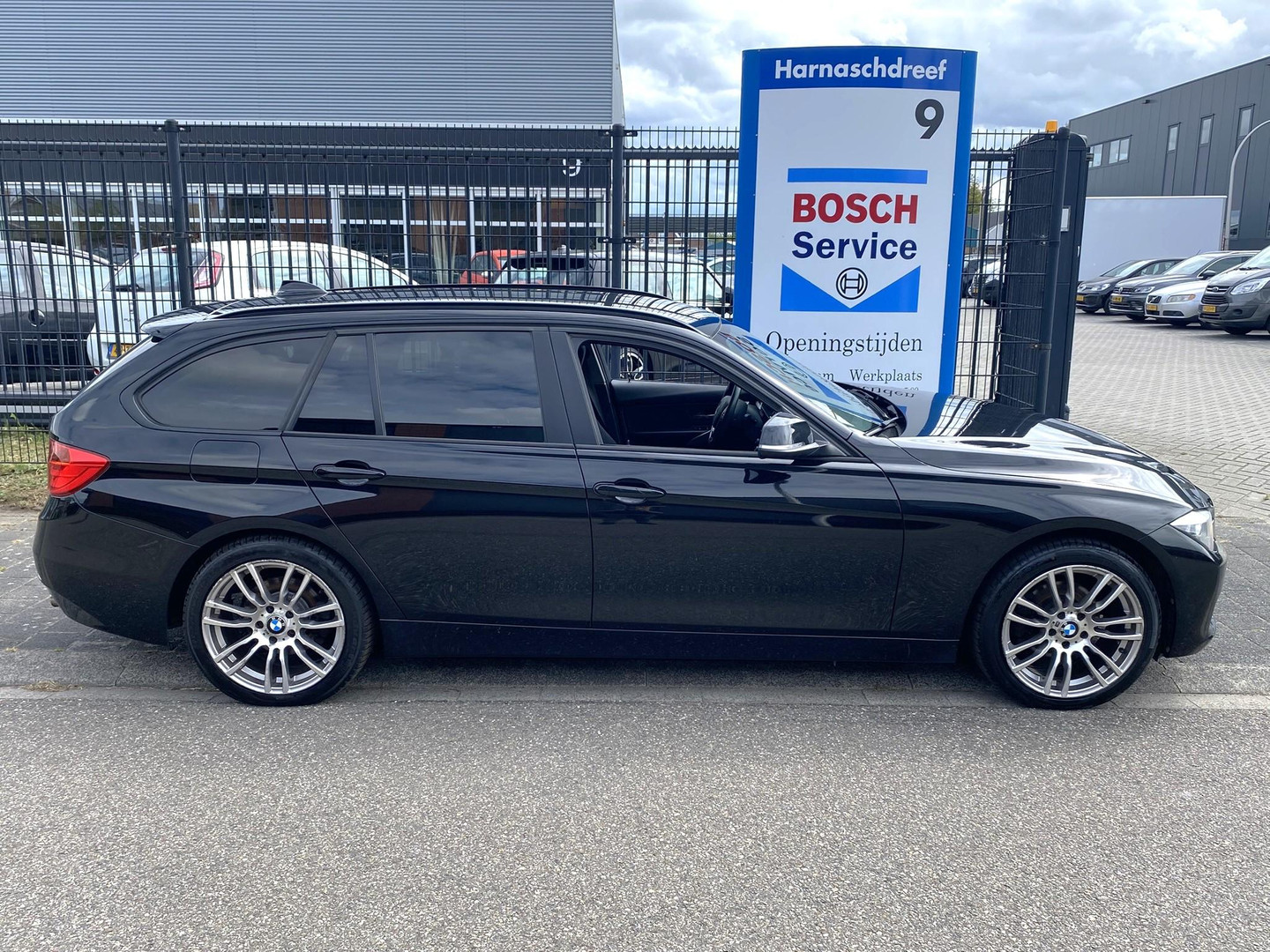 BMW BMW