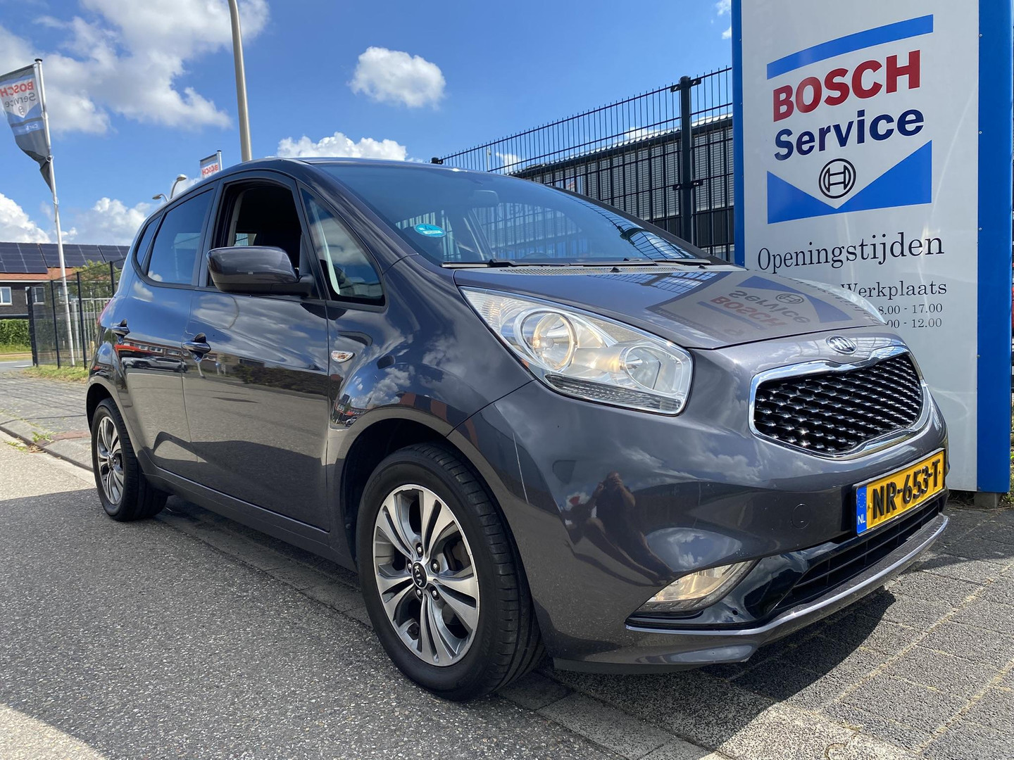 Kia